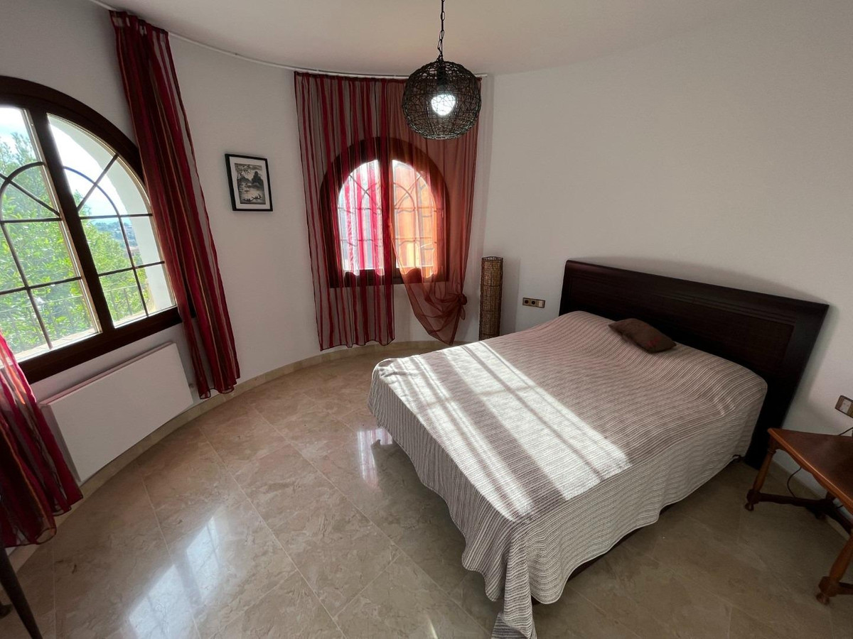 ShowFeedImage House – Bungalow in Altea