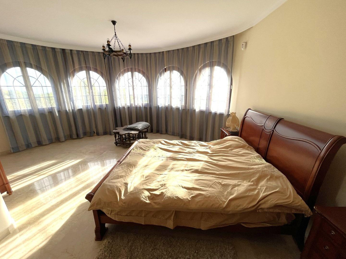 ShowFeedImage House – Bungalow in Altea