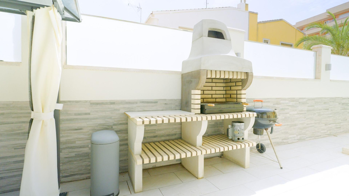 ShowFeedImage House – Townhouse in Orihuela