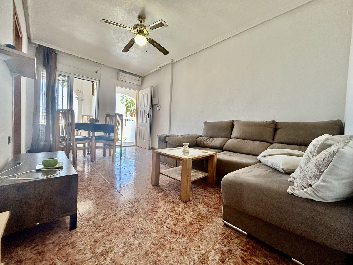 Apartment – Top Floor Apartment in Orihuela