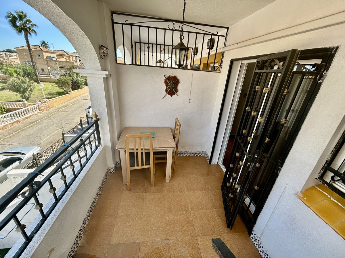 Apartment – Top Floor Apartment in Orihuela