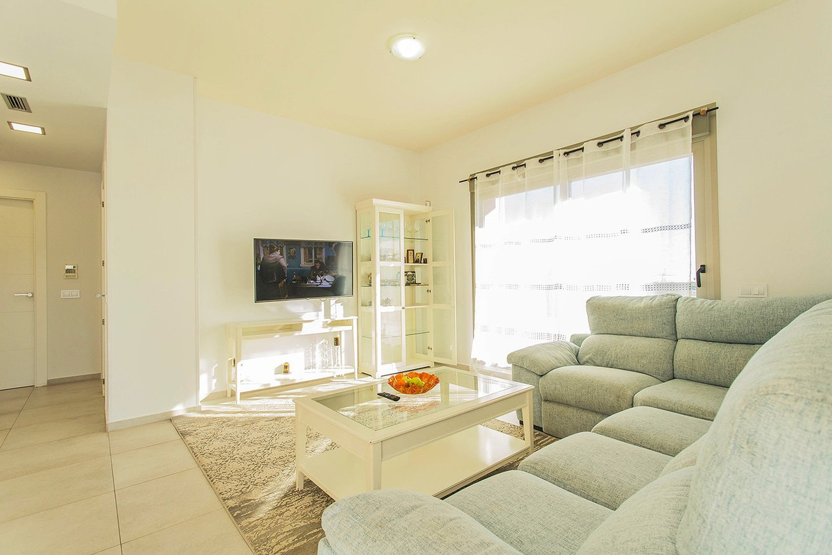 ShowFeedImage House – Detached Villa in San Miguel de Salinas
