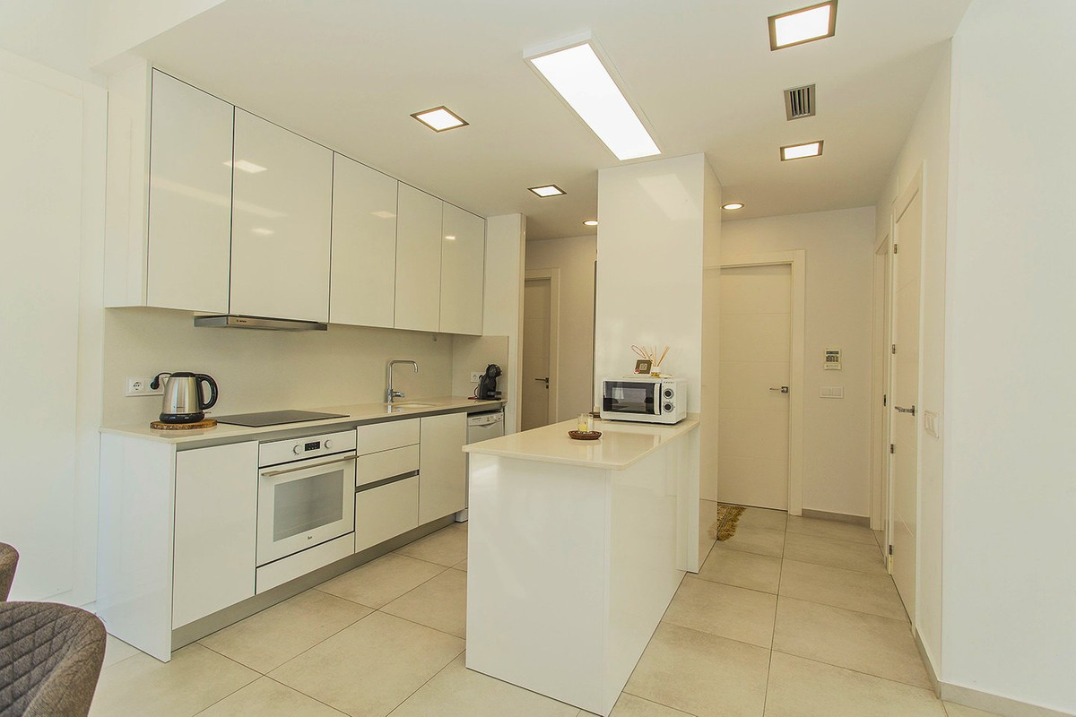 ShowFeedImage House – Detached Villa in San Miguel de Salinas