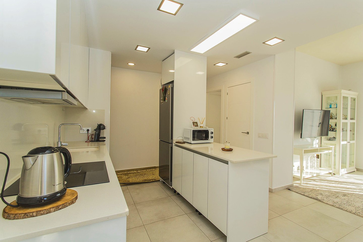 ShowFeedImage House – Detached Villa in San Miguel de Salinas