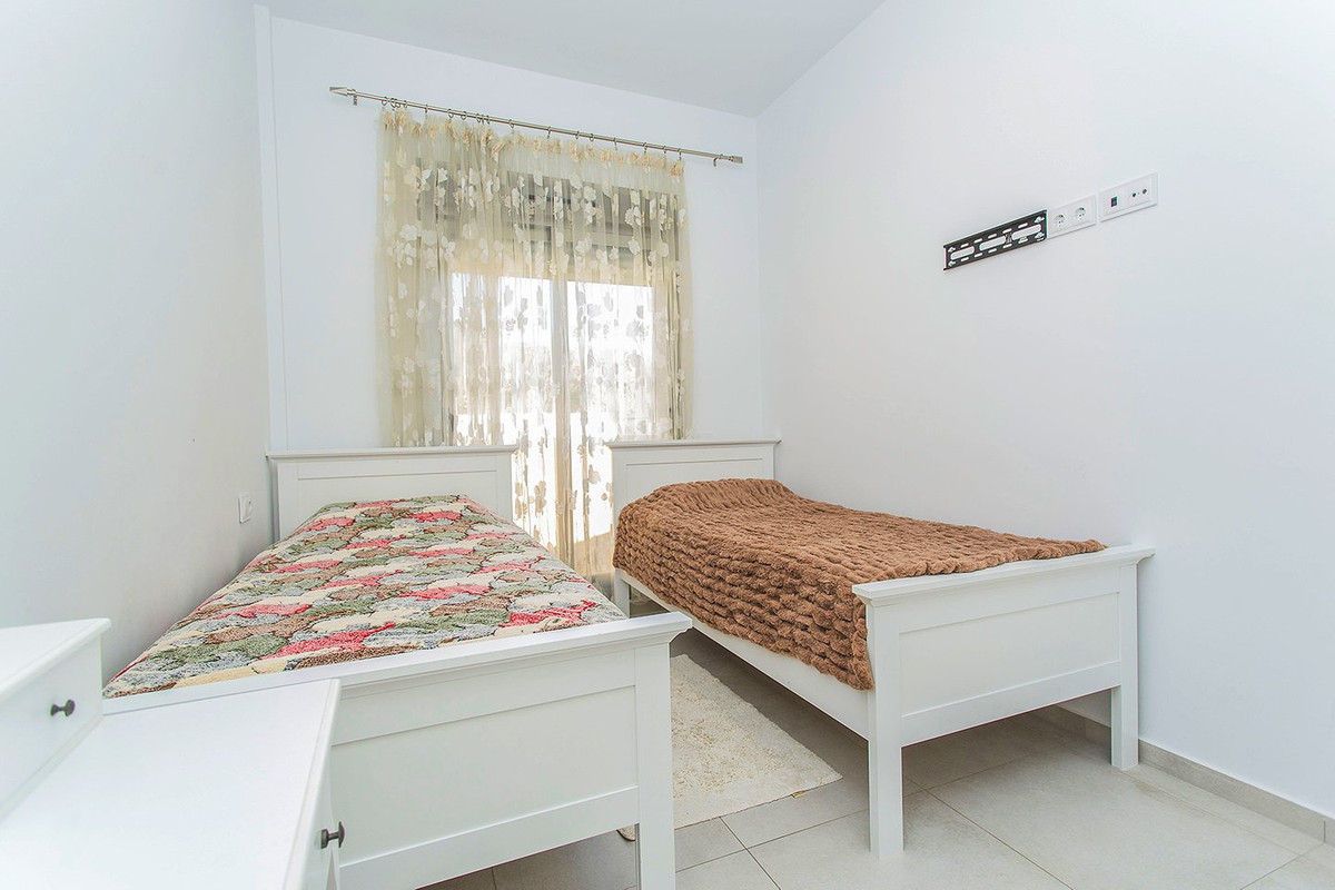 ShowFeedImage House – Detached Villa in San Miguel de Salinas