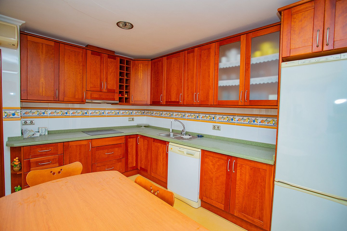 ShowFeedImage Apartment – Middle Floor Apartment in Torrevieja
