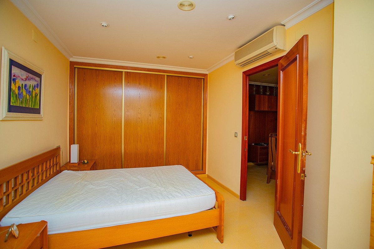 ShowFeedImage Apartment – Middle Floor Apartment in Torrevieja