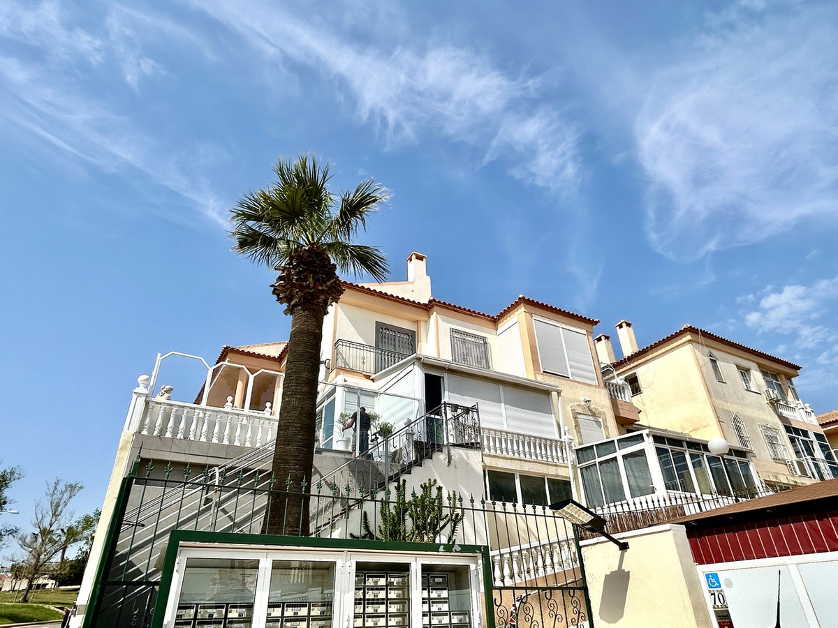 ShowFeedImage Apartment – Middle Floor Apartment in Orihuela