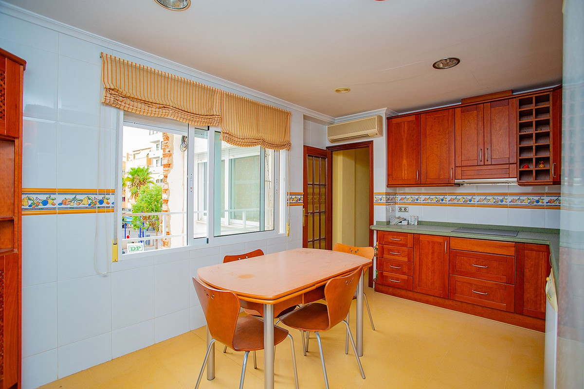 ShowFeedImage Apartment – Middle Floor Apartment in Torrevieja