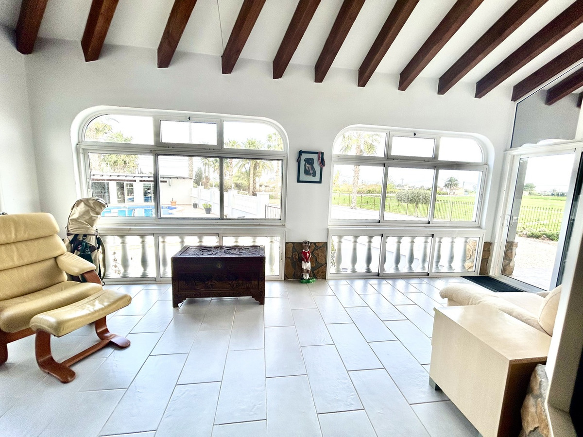House – Detached Villa in Catral