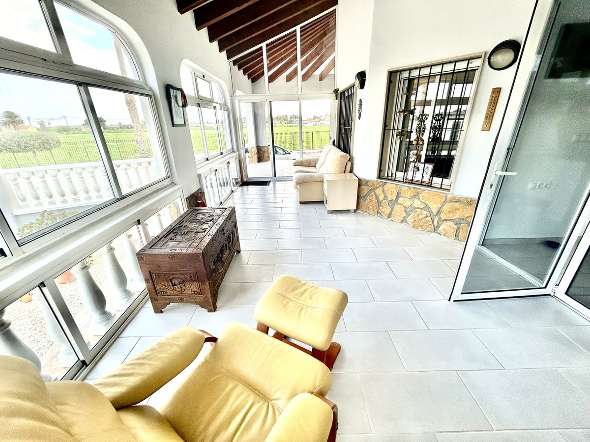 House – Detached Villa in Catral