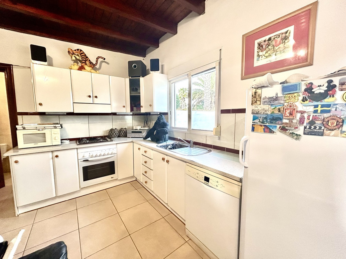 House – Detached Villa in Catral