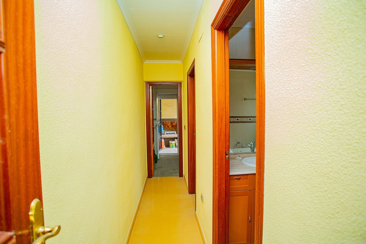 ShowFeedImage Apartment – Middle Floor Apartment in Torrevieja