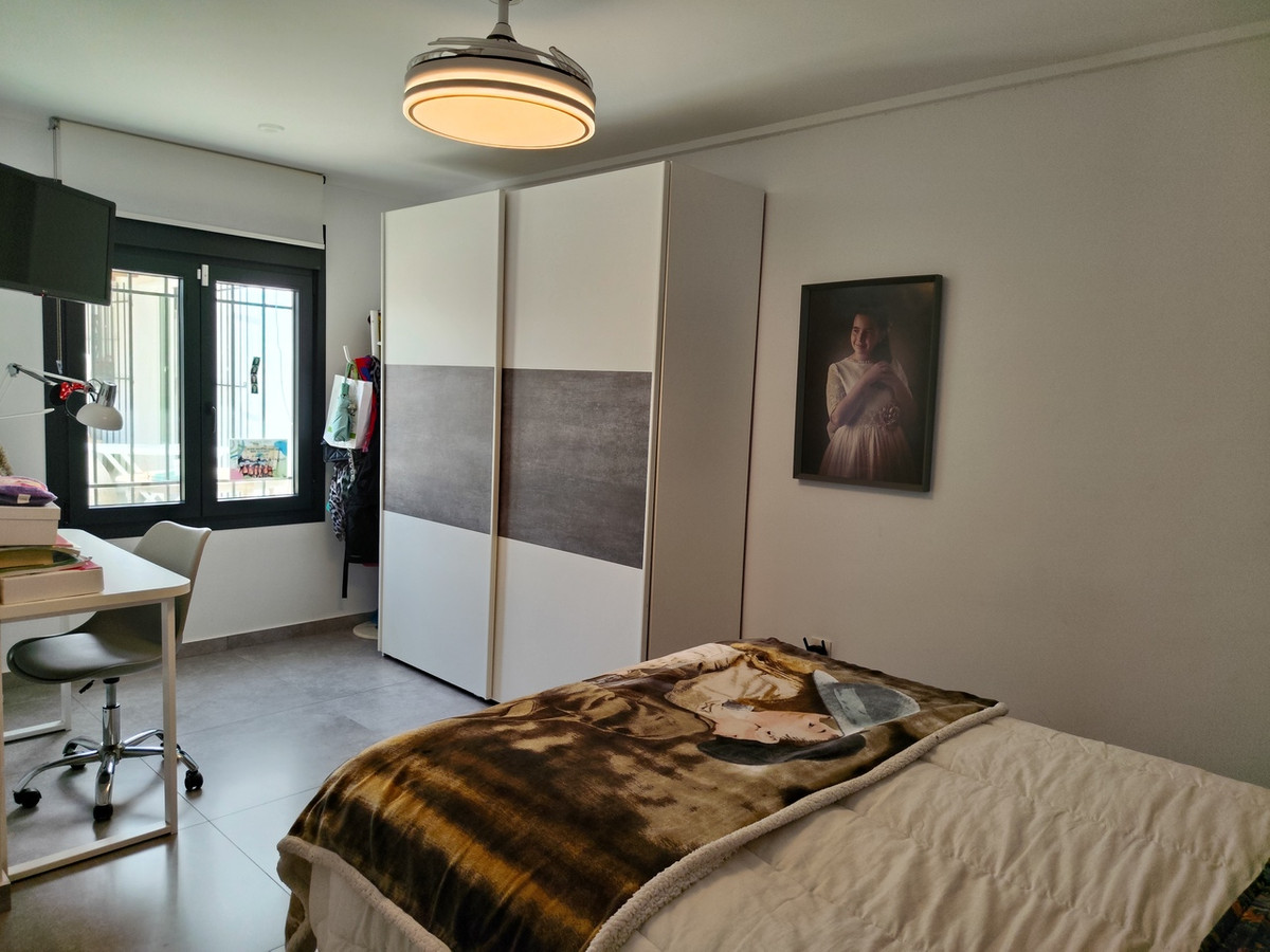 House – Detached Villa in Los Montesinos