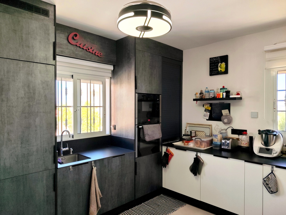 ShowFeedImage House – Detached Villa in Orihuela