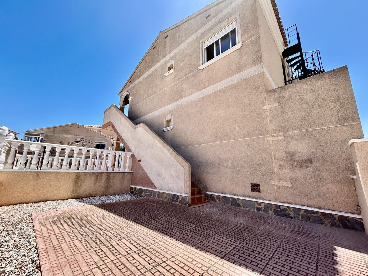 ShowFeedImage Apartment – Penthouse in Orihuela