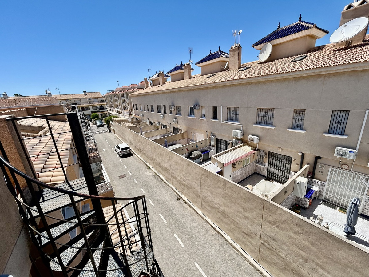 ShowFeedImage Apartment – Penthouse in Orihuela