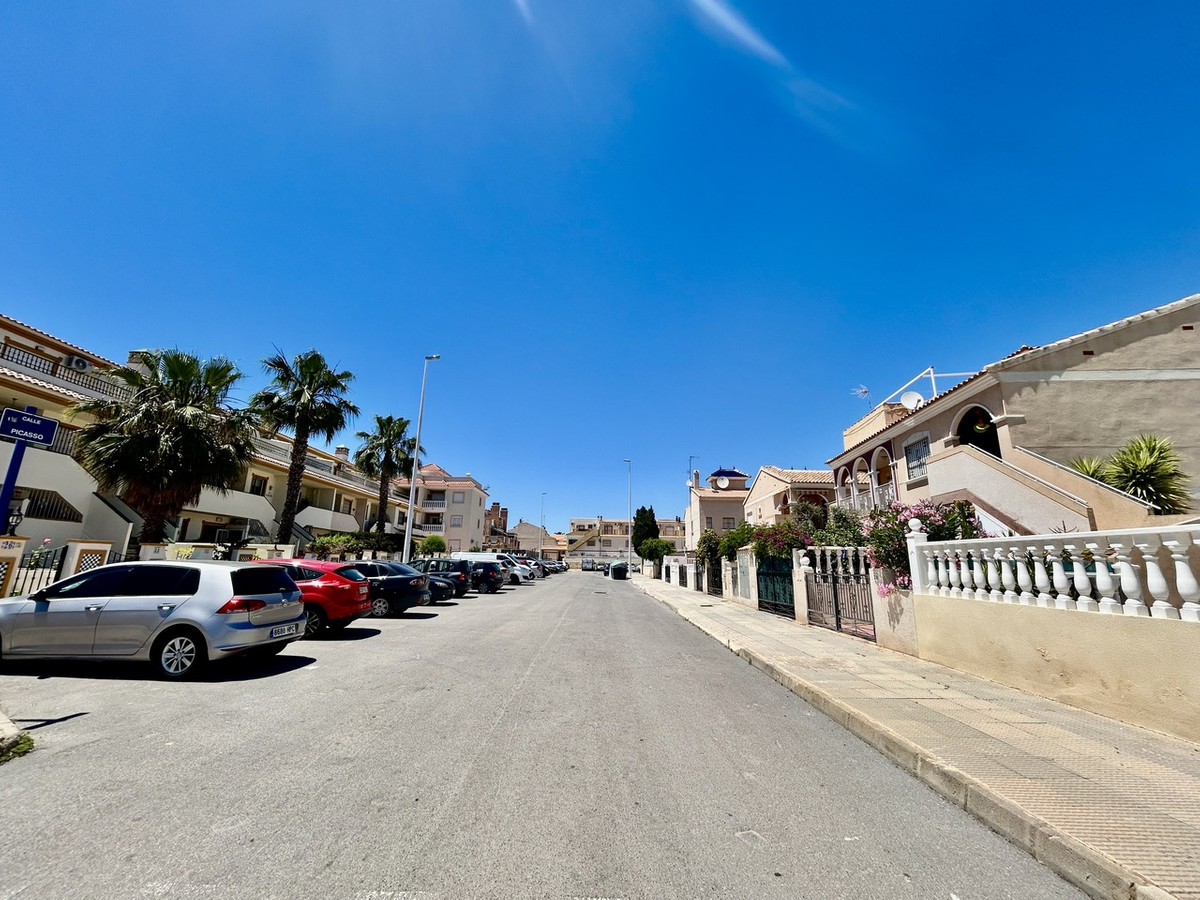 ShowFeedImage Apartment – Penthouse in Orihuela