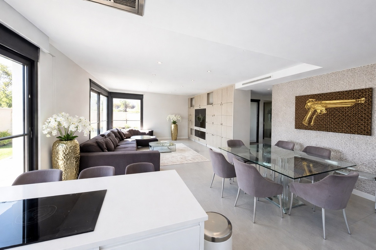 House – Detached Villa in Orihuela