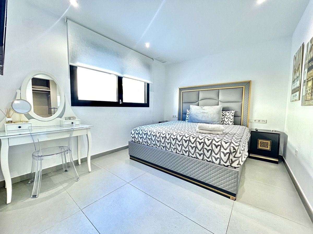 House – Detached Villa in Orihuela