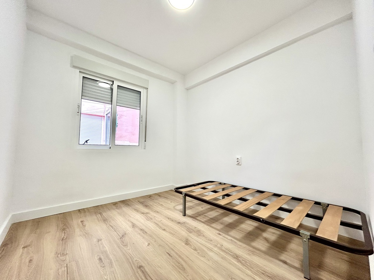 ShowFeedImage Apartment – Middle Floor Apartment in Torrevieja
