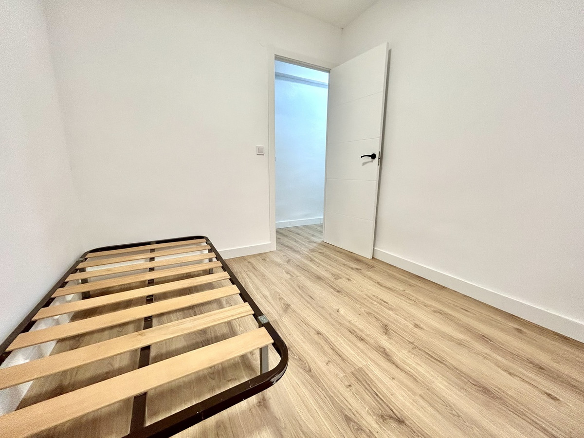 ShowFeedImage Apartment – Middle Floor Apartment in Torrevieja