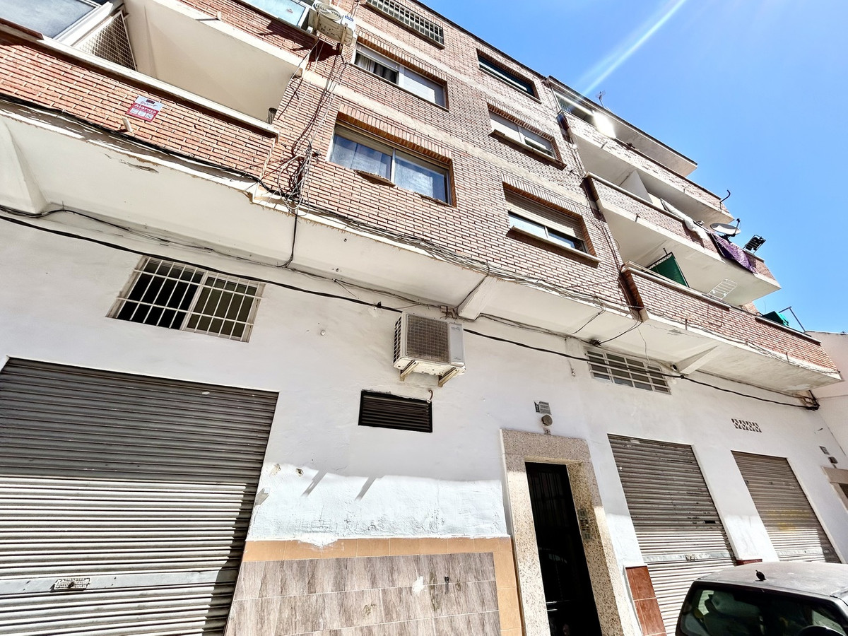 ShowFeedImage Apartment – Middle Floor Apartment in Torrevieja