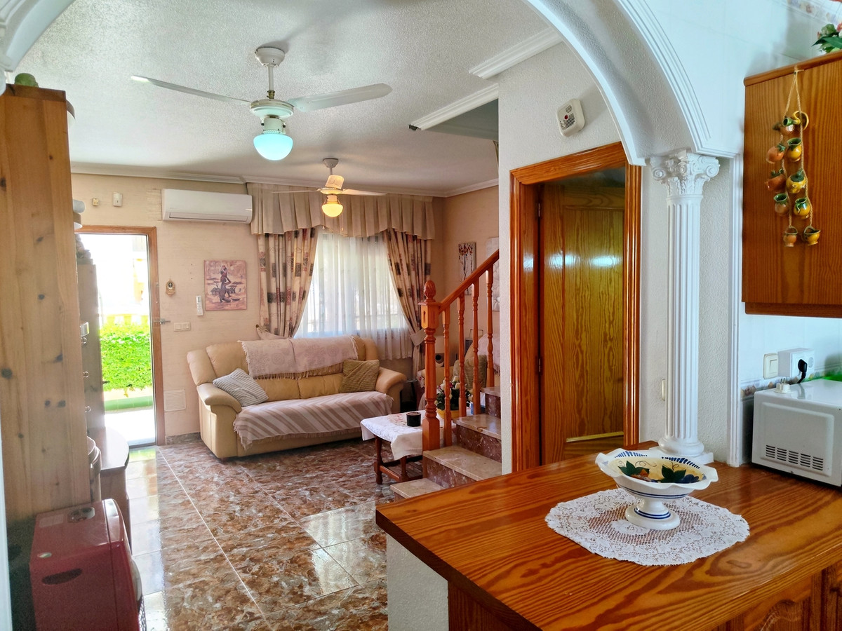 ShowFeedImage House – Townhouse in Orihuela