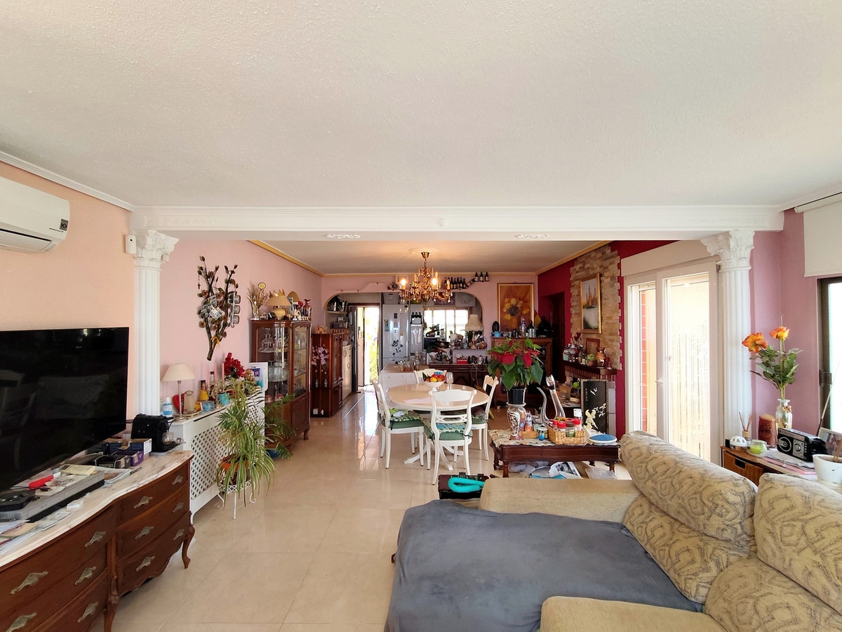 ShowFeedImage House – Detached Villa in Rojales
