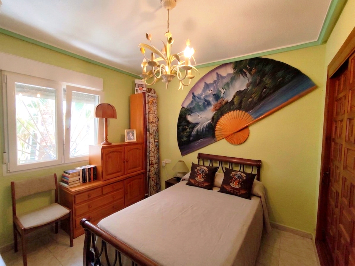 ShowFeedImage House – Detached Villa in Rojales