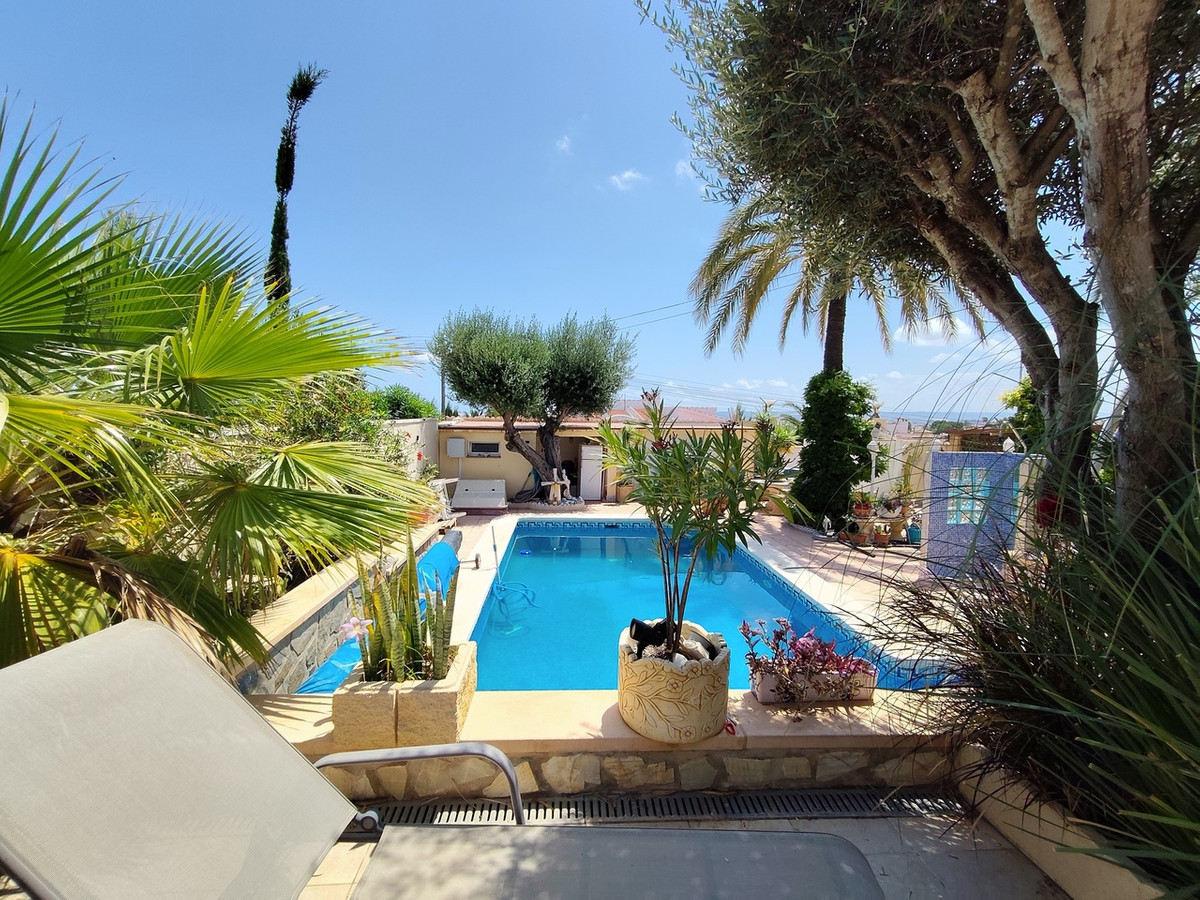 ShowFeedImage House – Detached Villa in Rojales