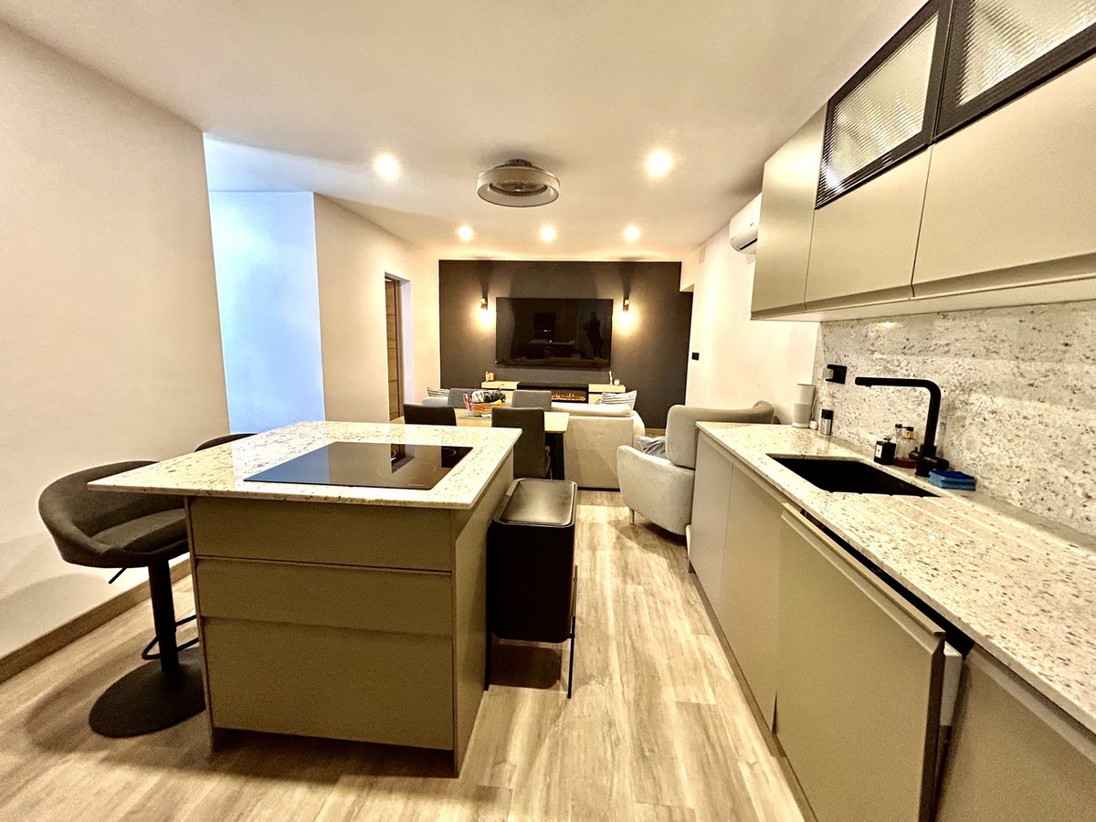 House – Townhouse in San Miguel de Salinas