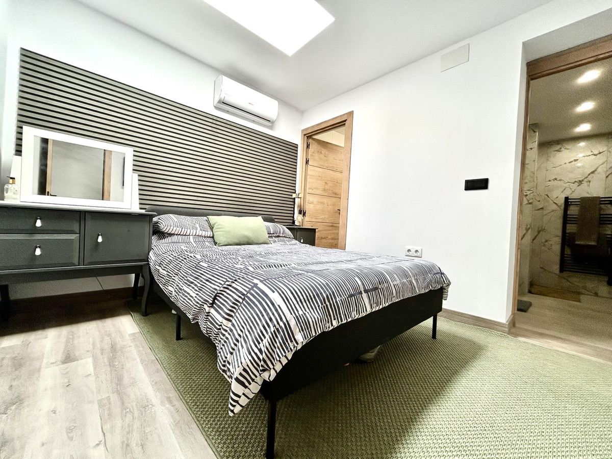 House – Townhouse in San Miguel de Salinas