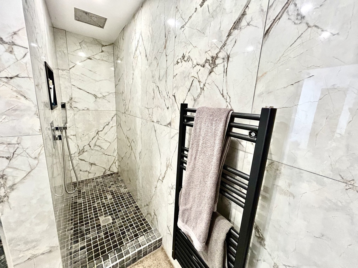 House – Townhouse in San Miguel de Salinas