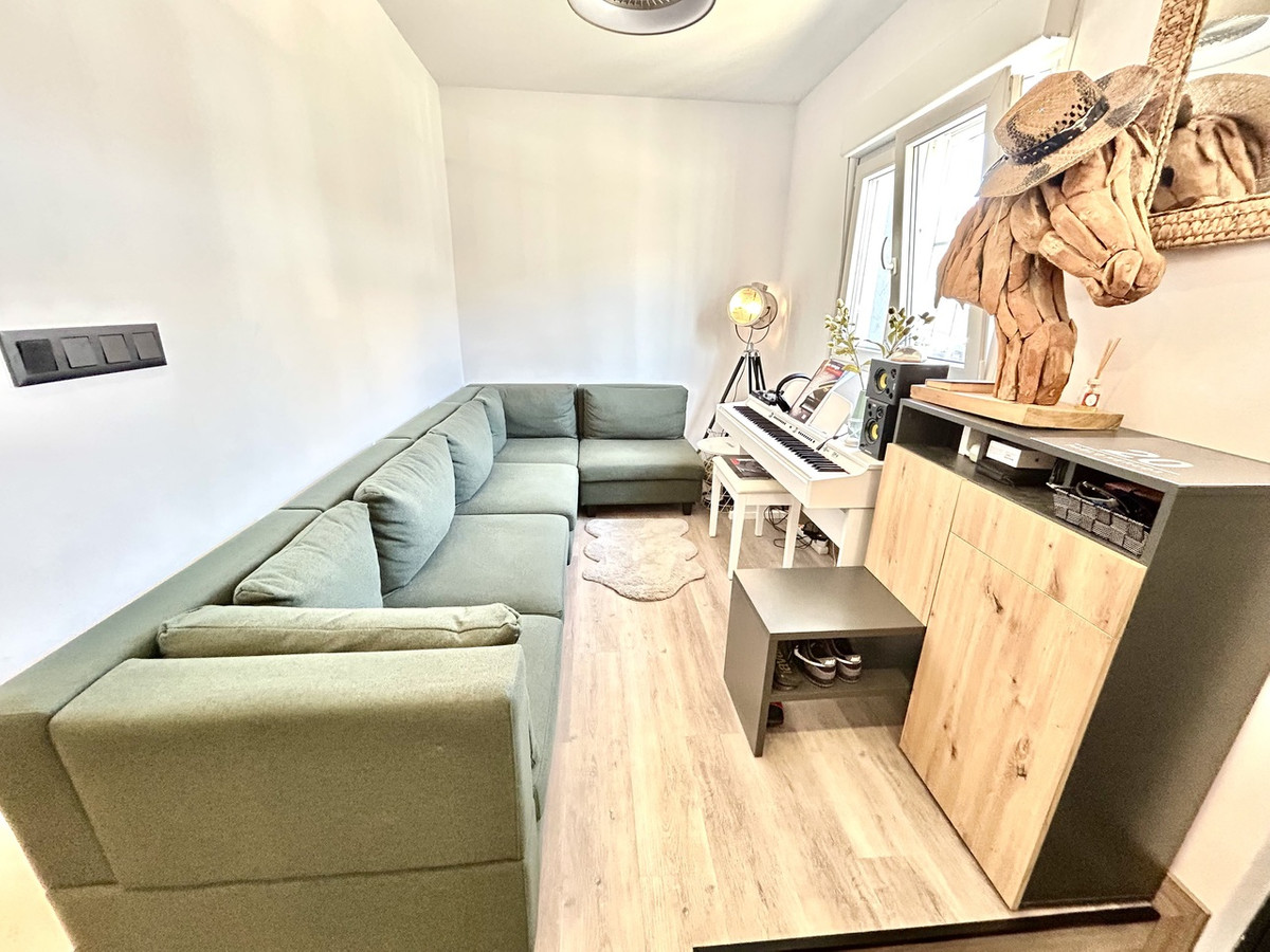 House – Townhouse in San Miguel de Salinas