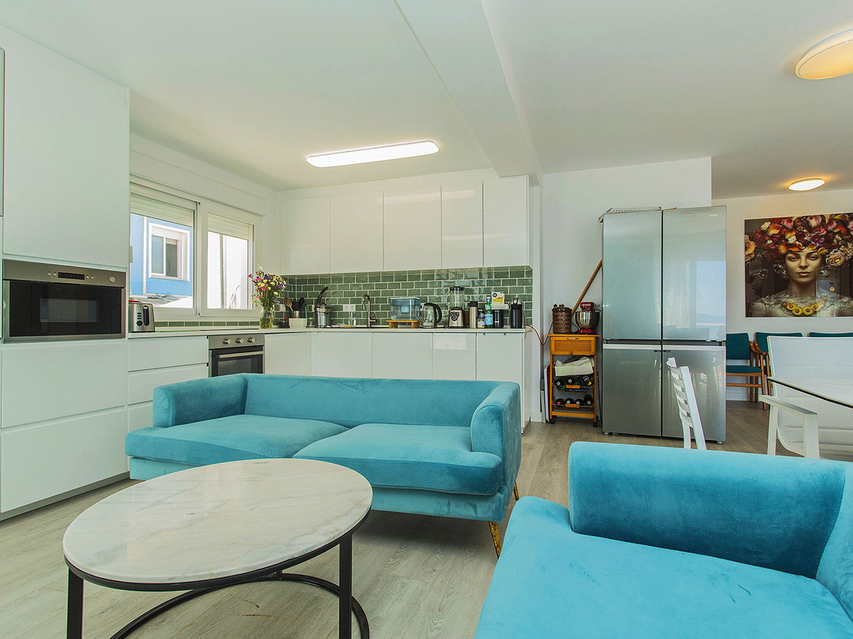 ShowFeedImage House – Detached Villa in Torrevieja