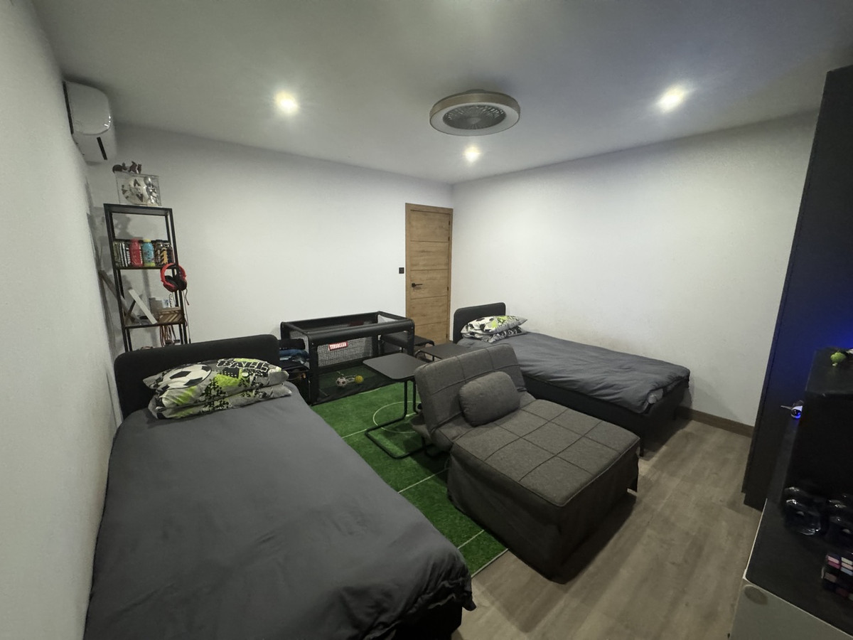 House – Townhouse in San Miguel de Salinas