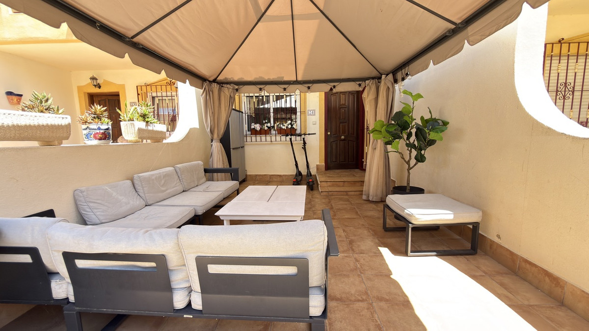 ShowFeedImage House – Townhouse in Orihuela