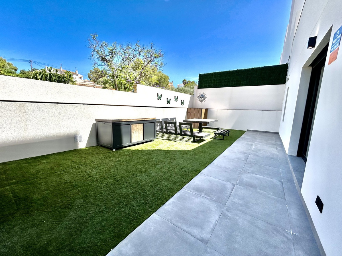 House – Detached Villa in Orihuela