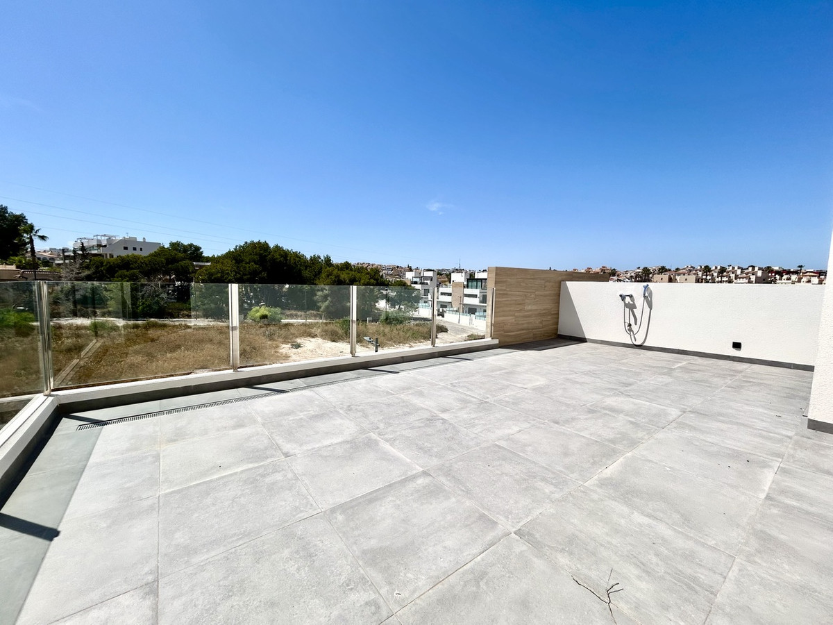 House – Detached Villa in Orihuela