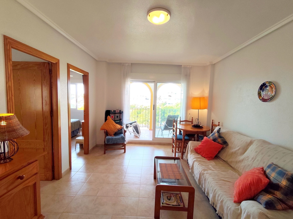 ShowFeedImage Apartment – Middle Floor Apartment in Orihuela