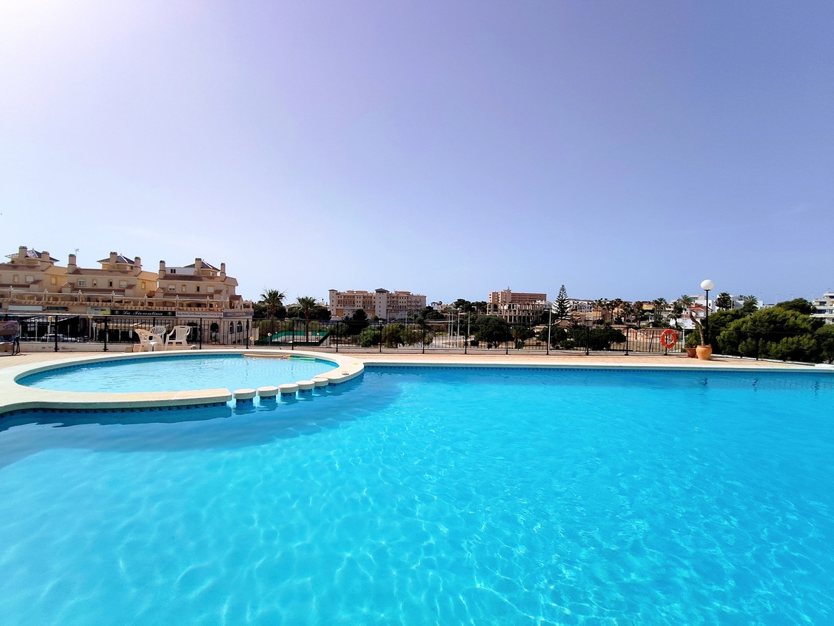 ShowFeedImage Apartment – Middle Floor Apartment in Orihuela