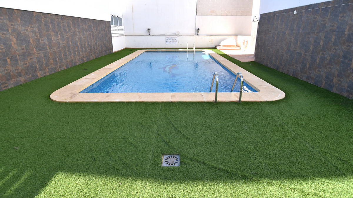 ShowFeedImage House – Townhouse in Guardamar del Segura