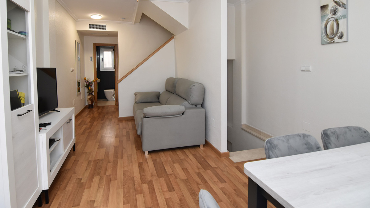 ShowFeedImage House – Townhouse in Guardamar del Segura