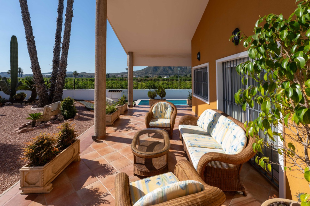 House – Detached Villa in Orihuela