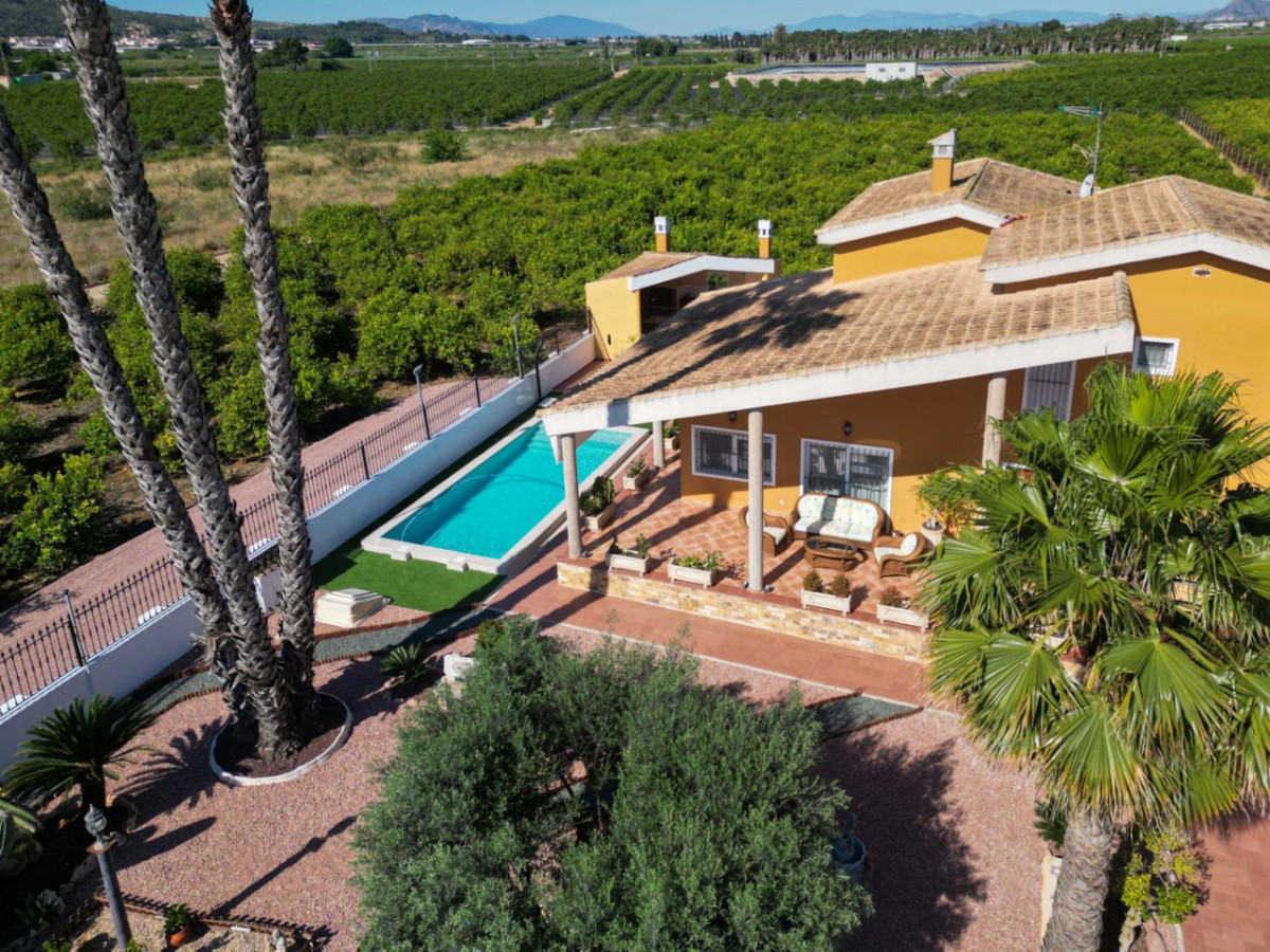 House – Detached Villa in Orihuela