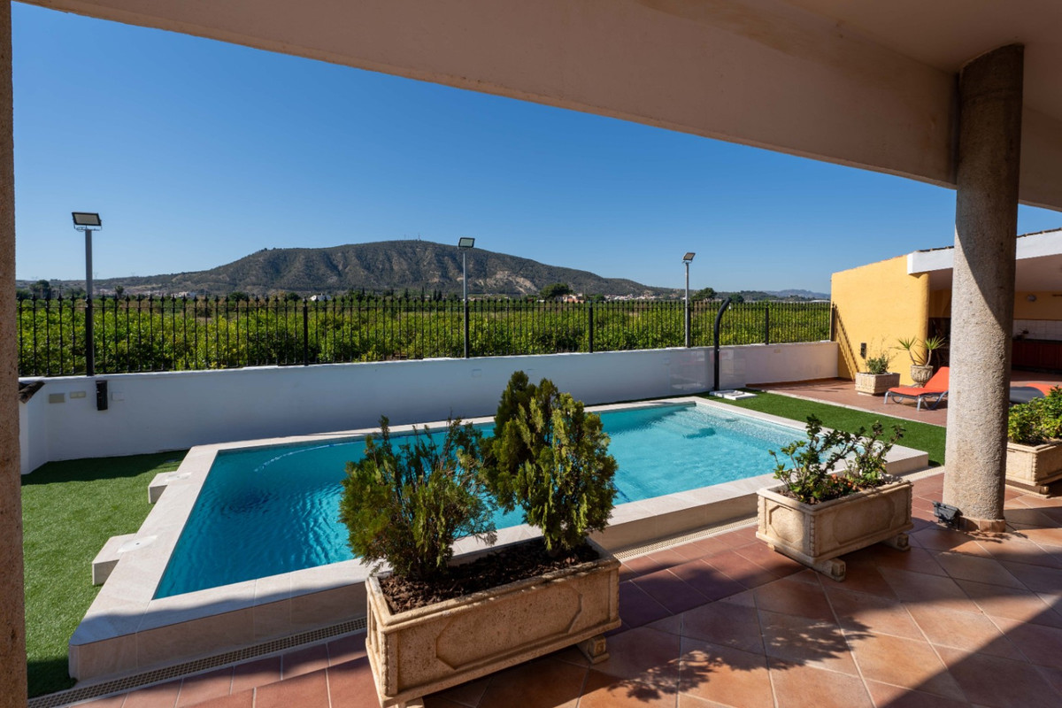 House – Detached Villa in Orihuela