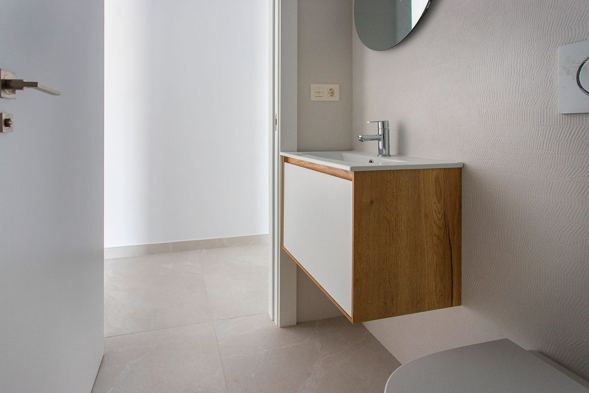 Apartment – Middle Floor Apartment in Torrevieja