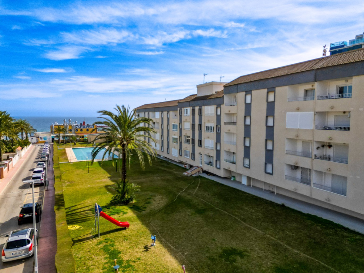 ShowFeedImage Apartment – Middle Floor Apartment in Orihuela