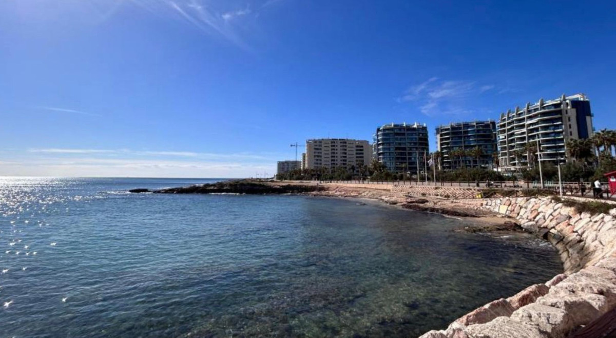 ShowFeedImage Apartment – Middle Floor Apartment in Orihuela